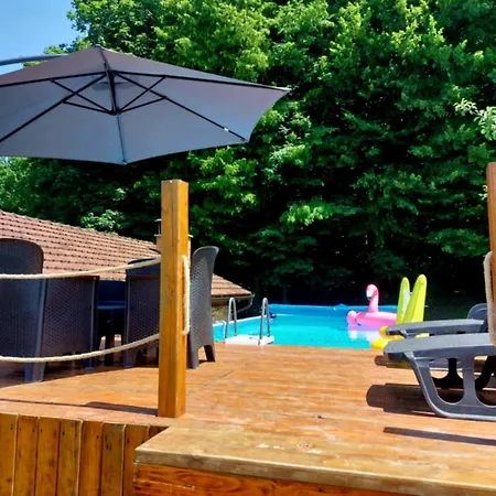 Kuca Za Odmor Lovric דירה